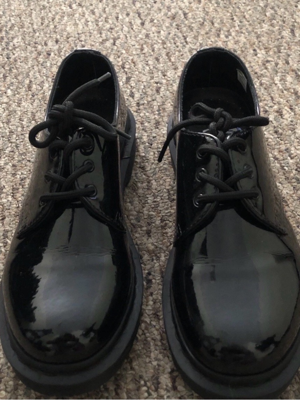 Dr. Martens Black Patent Leather Oxfords Women’s Size 6